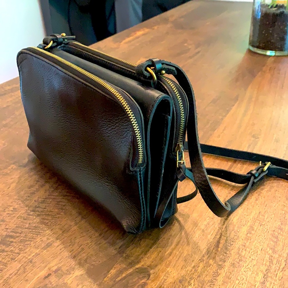 Madewell Leather Twin Zip Pocket Crossbody Bag